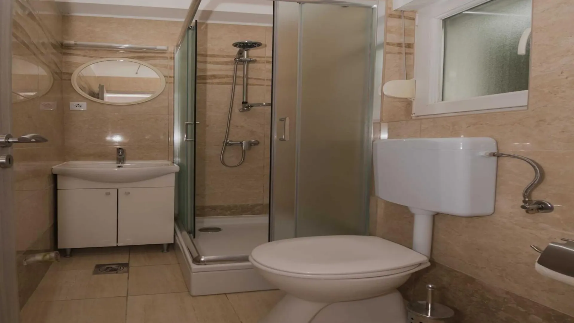 Apartment Lavanda - Four Bedroom Apartment With Hot Tub And Terrace Opatija