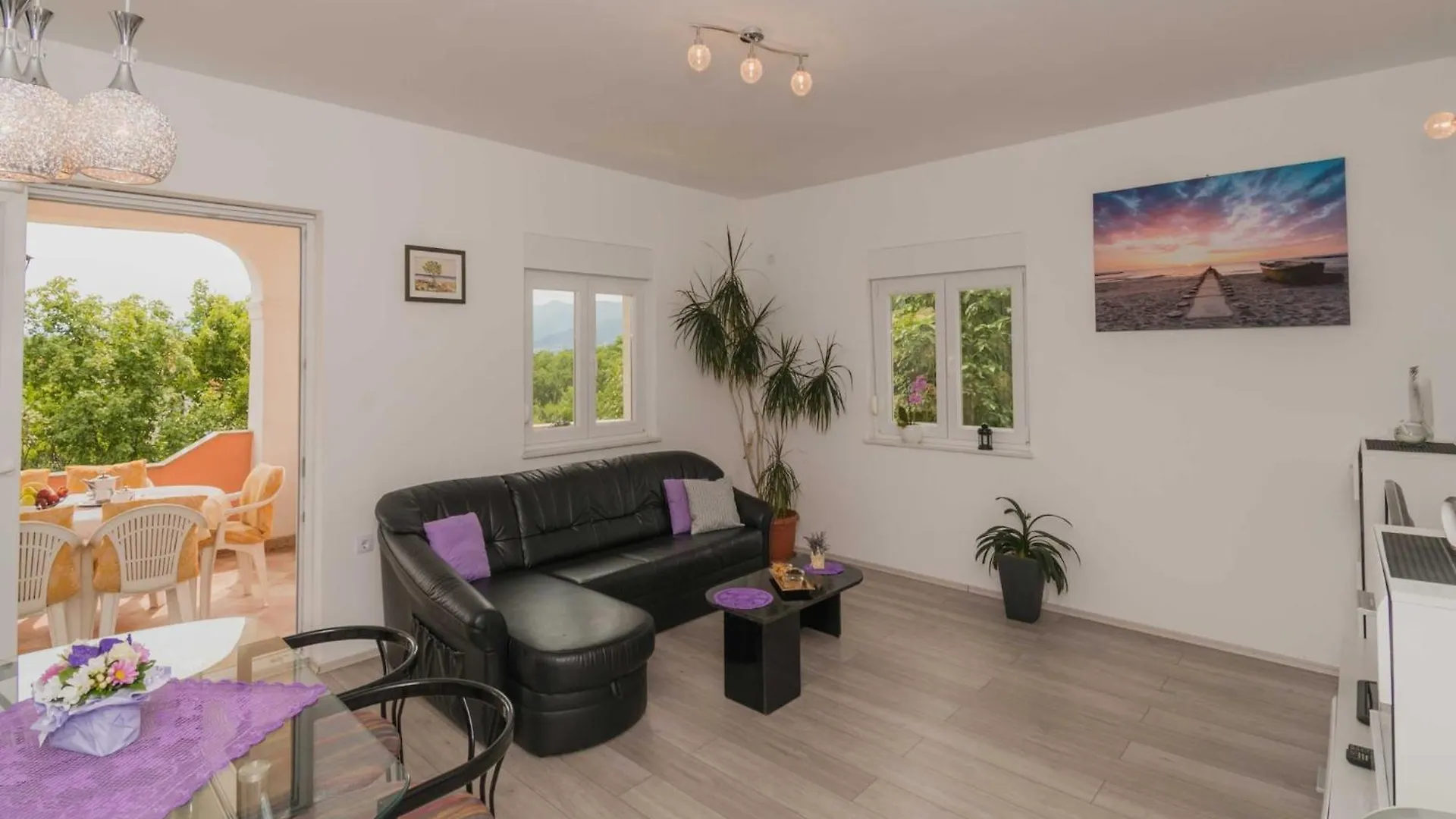 Apartment Lavanda - Four Bedroom Apartment With Hot Tub And Terrace Opatija