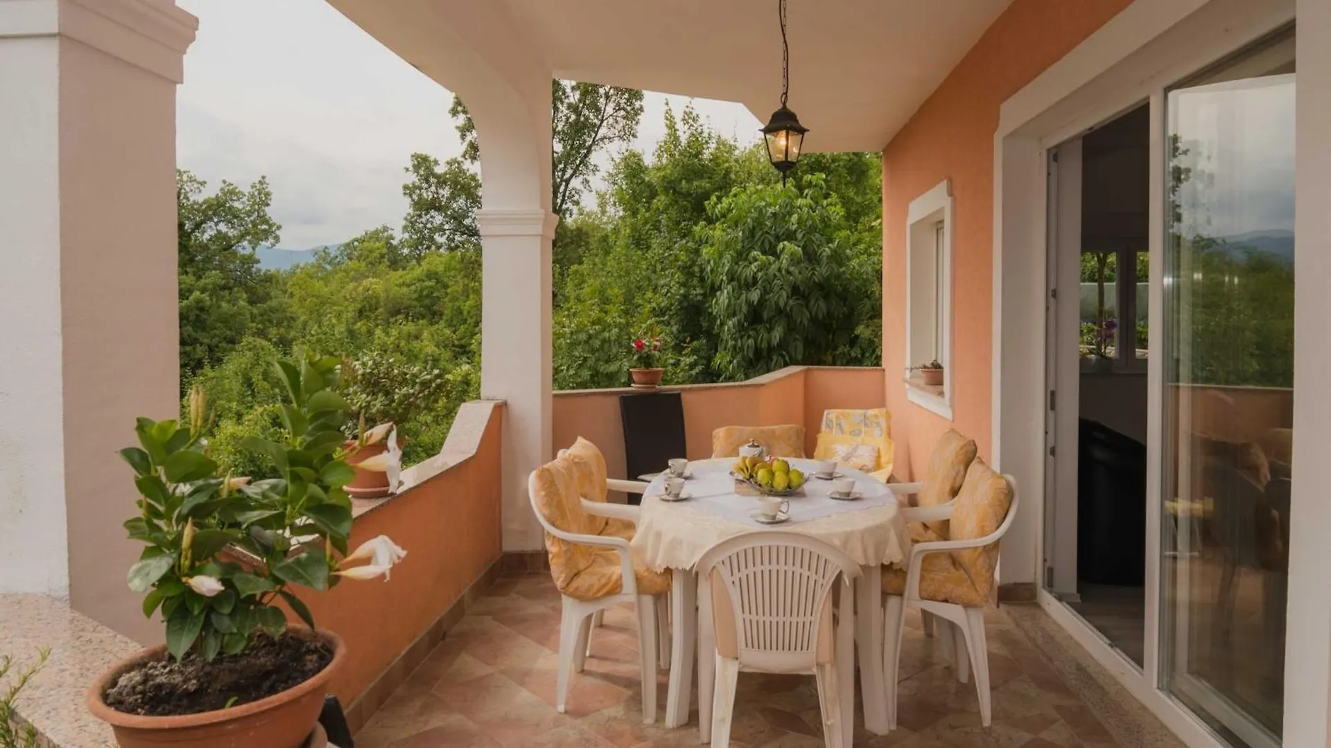 Apartment Lavanda - Four Bedroom Apartment With Hot Tub And Terrace Opatija