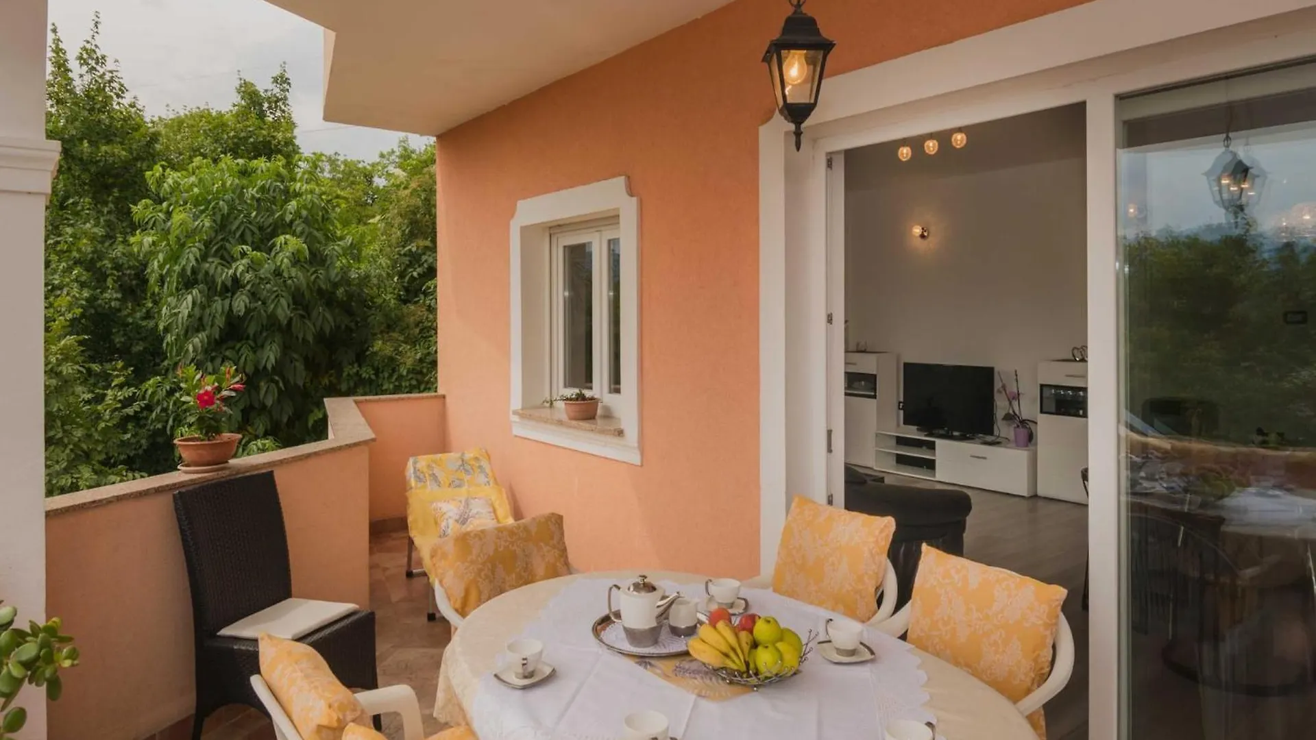 Apartment Lavanda - Four Bedroom Apartment With Hot Tub And Terrace Opatija 0*,  Croatie